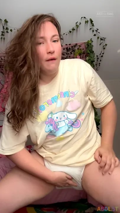 Pulluppoofs - Soggy Diaper Mess And Poop Fun.mp4