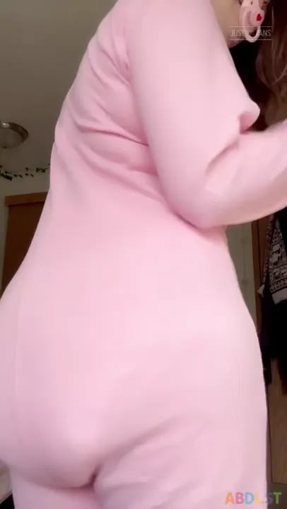 Pulluppoofs - Squishy Blort Into Pampers Playtime.mp4