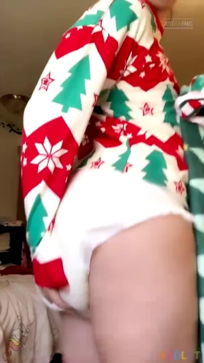 Pulluppoofs - Squishy Messy Morning ABDL Fun.mp4